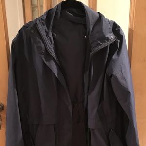 Everlane Anorak- “bright navy” color size XS